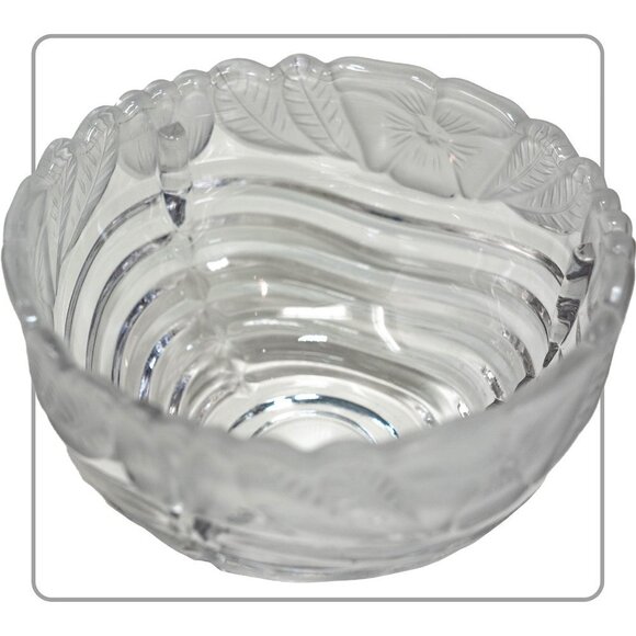 Glass Candy or Nut dish - Picture 1 of 4